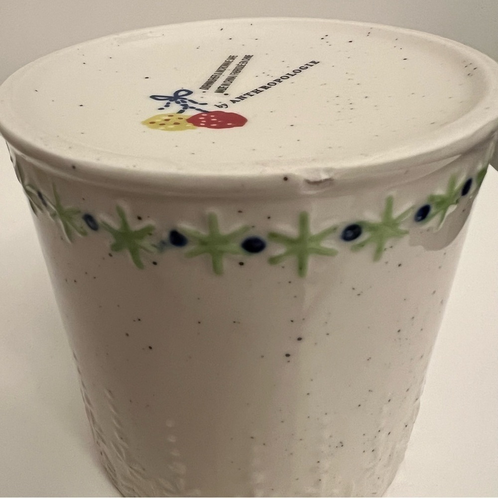 Anthropologie Monogram L Mitten Holiday Coffee Mug Cream Red Speckled Knit - Picture 5 of 6